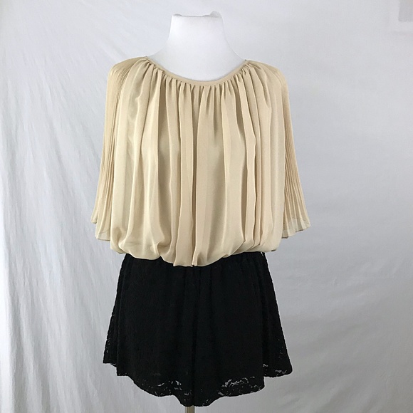 Shake Shake Romper - Picture 7 of 8